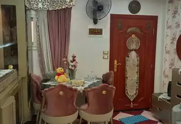 Apartments For sale - 2 rooms - floor 5