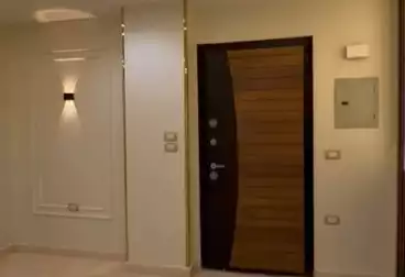 Apartments For sale - 3 rooms - floor 4