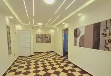 Apartments For sale - 2 rooms - floor 1