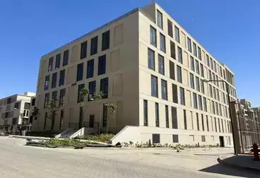 Administrative Building For rent - 8 rooms