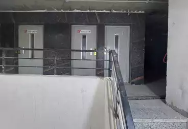 Administrative For sale - 3 rooms - floor 6
