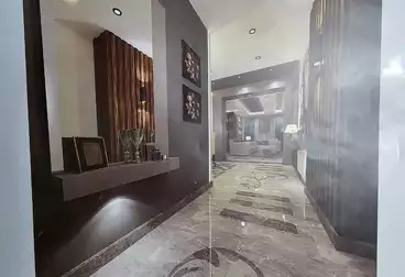 Apartments For sale - 3 rooms - floor 7