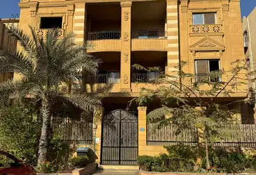 Apartments For sale - 3 rooms - floor 2