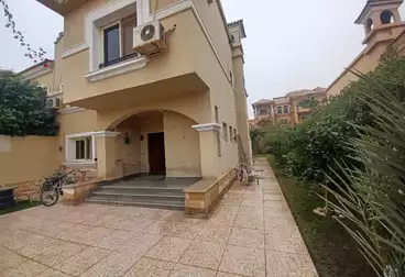 Twin House For sale - 4 rooms