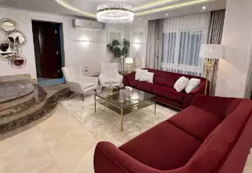 Apartments For sale - 3 rooms - floor 4