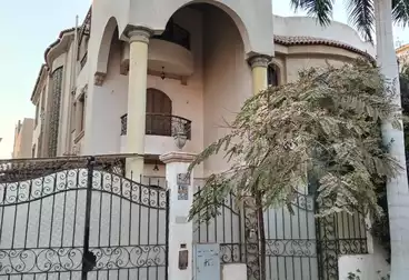 Separate Villa For sale - 5 rooms