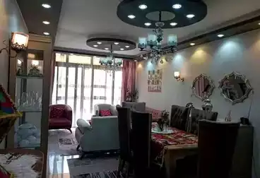 Furnished Apartment For sale - 3 rooms - floor 3