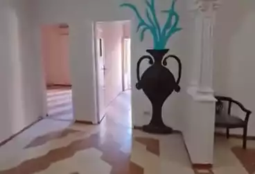 Apartments For sale - 4 rooms - floor 3