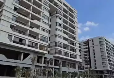 Apartments For sale - 2 rooms - floor 8