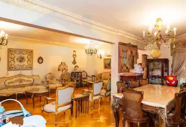 Apartments For sale - 2 rooms - floor 6