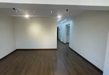 عقارات للبيع - 3 غرف - بالدور 11