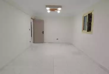 Apartments For sale - 3 rooms - floor 1