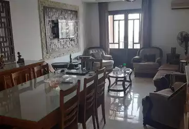 Furnished Apartment For rent - 3 rooms - floor 1
