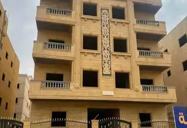 Apartments For sale - 3 rooms - floor 3
