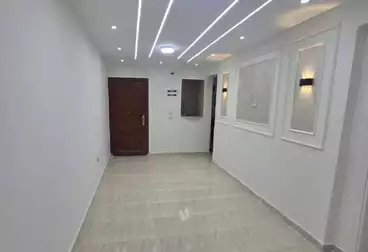 شقق للبيع - 2 غرف - بالدور 8