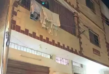 Building For sale - 3 rooms