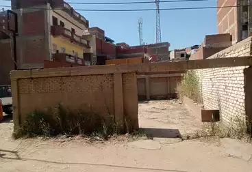 أراضي للبيع