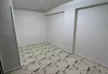 Apartments For sale - 2 rooms - floor 1