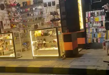 تجاري للإيجار - بالدور 0