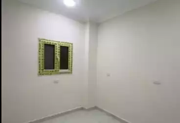 Apartments For sale - 3 rooms - floor 1