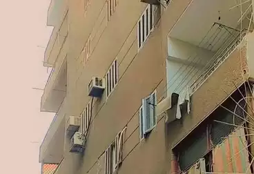 Building For sale - 3 rooms