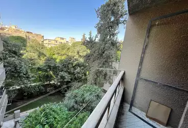 Apartments For sale - 3 rooms - floor 2