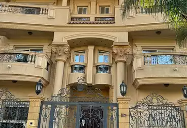 Villas For sale - 12 rooms