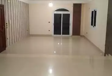 Apartments For sale - 3 rooms - floor 1