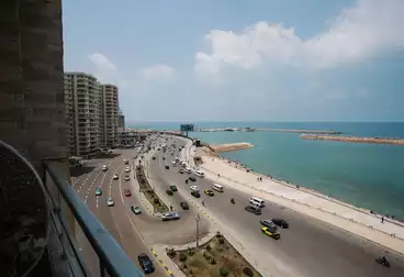 شقق للبيع - 2 غرف - بالدور 8