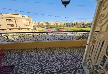 Apartments For sale - 3 rooms - floor 1