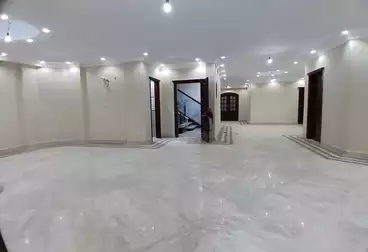 Apartments For rent - 4 rooms - floor 1