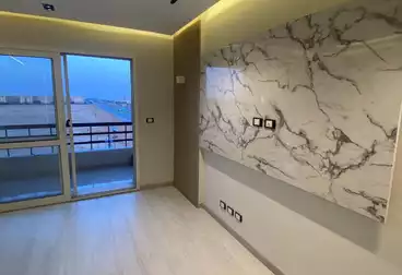 Apartments For sale - 3 rooms - floor 4