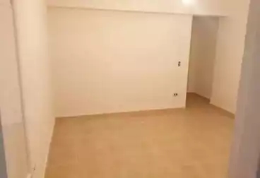 Apartments For sale - 2 rooms - floor 3