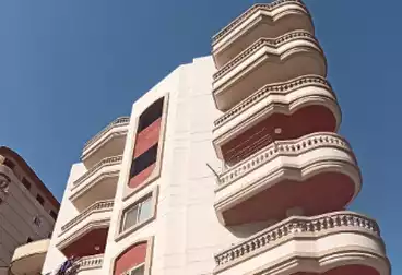 Apartments For sale - 3 rooms - floor 1