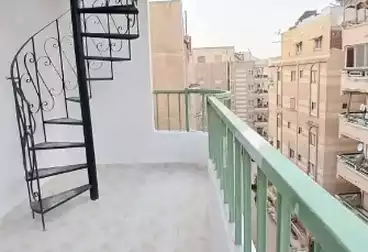 Penthouse For sale - 2 rooms - floor 5