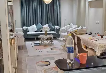 شقق مفروشة للبيع - 3 غرف - بالدور 9