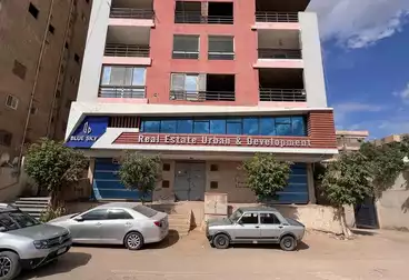تجاري للبيع - بالدور 1