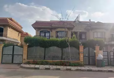 فلل للإيجار - 4 غرف