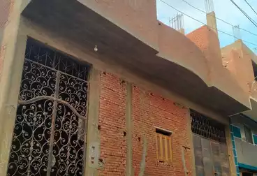 House / Home For sale - 2 rooms