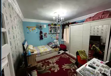 Apartments For sale - 4 rooms - floor 6