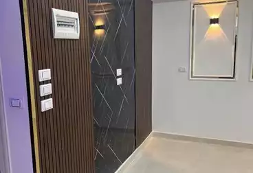 Apartments For sale - 3 rooms - floor 4