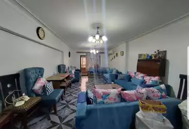 شقق للبيع - 3 غرف - بالدور 2