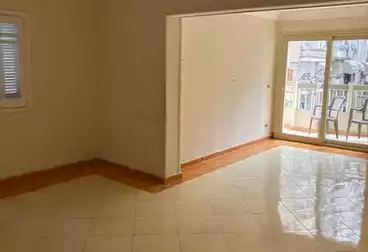 Apartments For rent - 3 rooms - floor 7