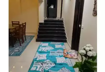 Furnished Apartment For rent - 3 rooms - floor 22