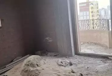 Apartments For sale - 3 rooms - floor 4