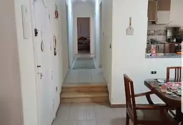 Apartments For sale - 3 rooms - floor 4