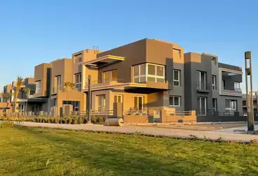 Apartments For sale - 3 rooms - floor 1
