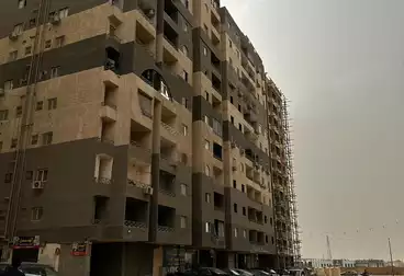 Apartments For sale - 3 rooms - floor 1