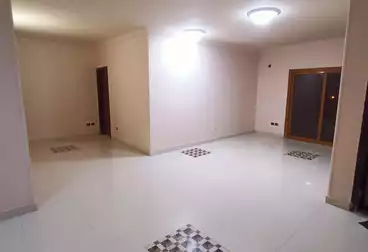 Apartments For rent - 5 rooms - floor 3