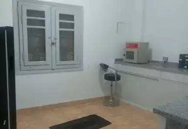 Apartments For sale - 4 rooms - floor 1